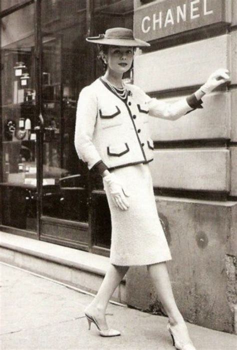 chanel style jacket and skirt|coco chanel 1954 collection.